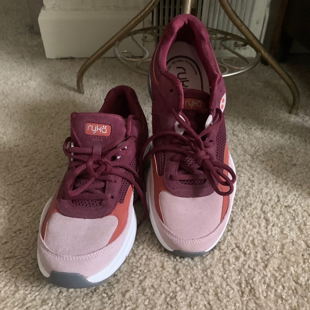 Ryka Nova Women’s 10M Tennis Shoes